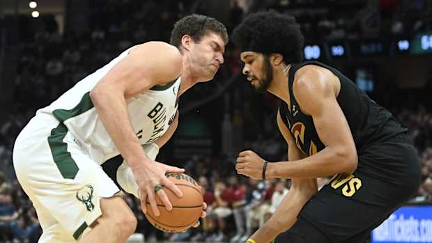 Milwaukee Bucks center Brook Lopez